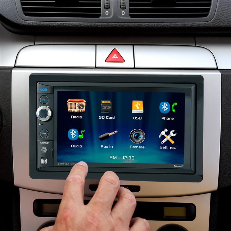 touch screen truck radio